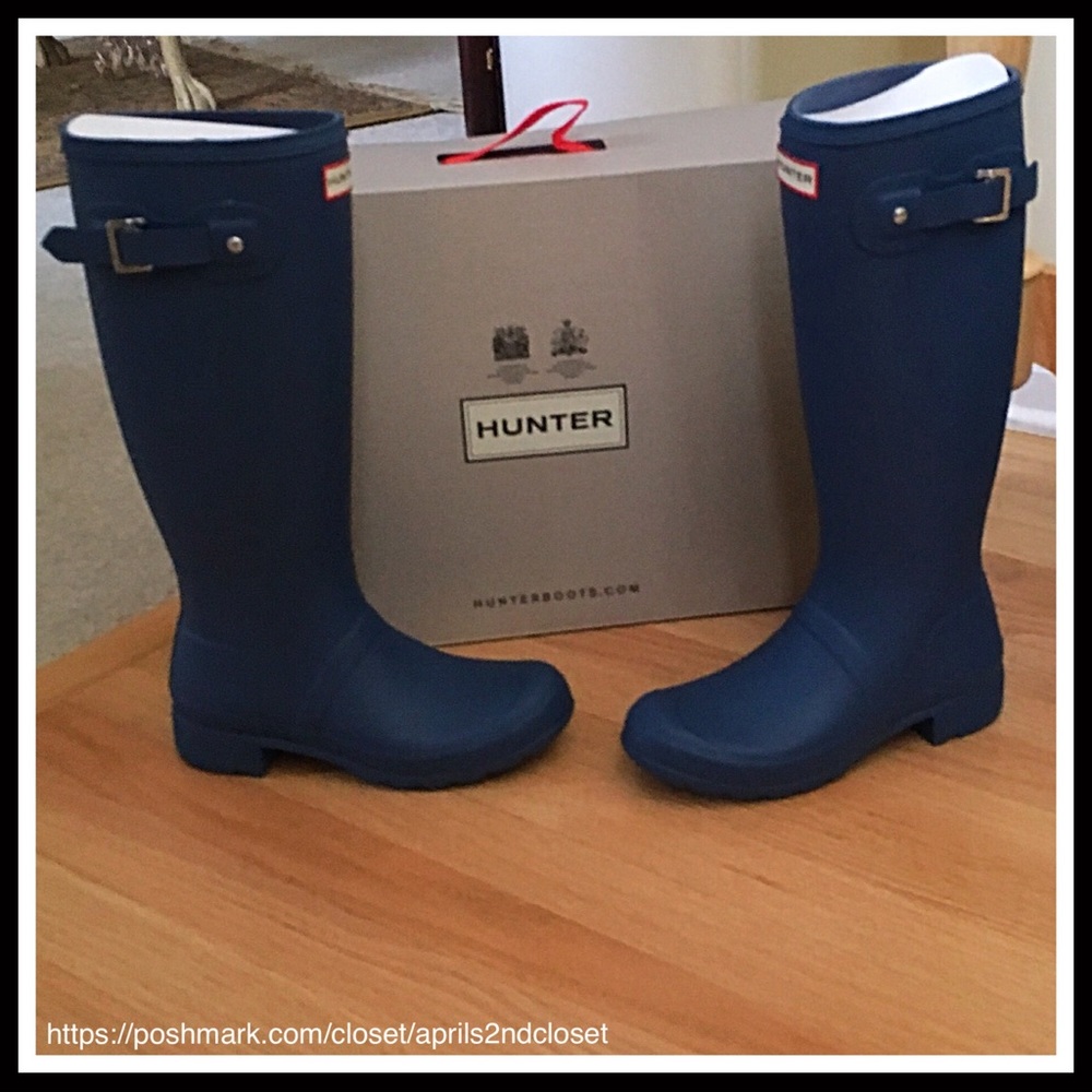 ❌SOLD❌HUNTER ORIGINAL TALL RAIN BOOTS KNEE HIGH - Picture 2 of 8